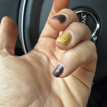 Rose Nails - Nail Salons Near Me - Overland Parl, Kansas