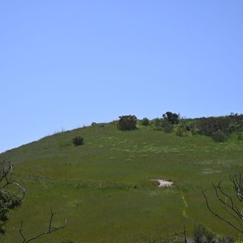 Weir Canyon Trailhead - Hiking Near Me - Anaheim, California