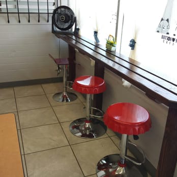 Button Up Cafe - Counter seating - Breakfast & Brunch Near Me - Pearl City, Hawaii Button Up Cafe - Counter seating - Breakfast & Brunch Near Me - Pearl City, Hawaii