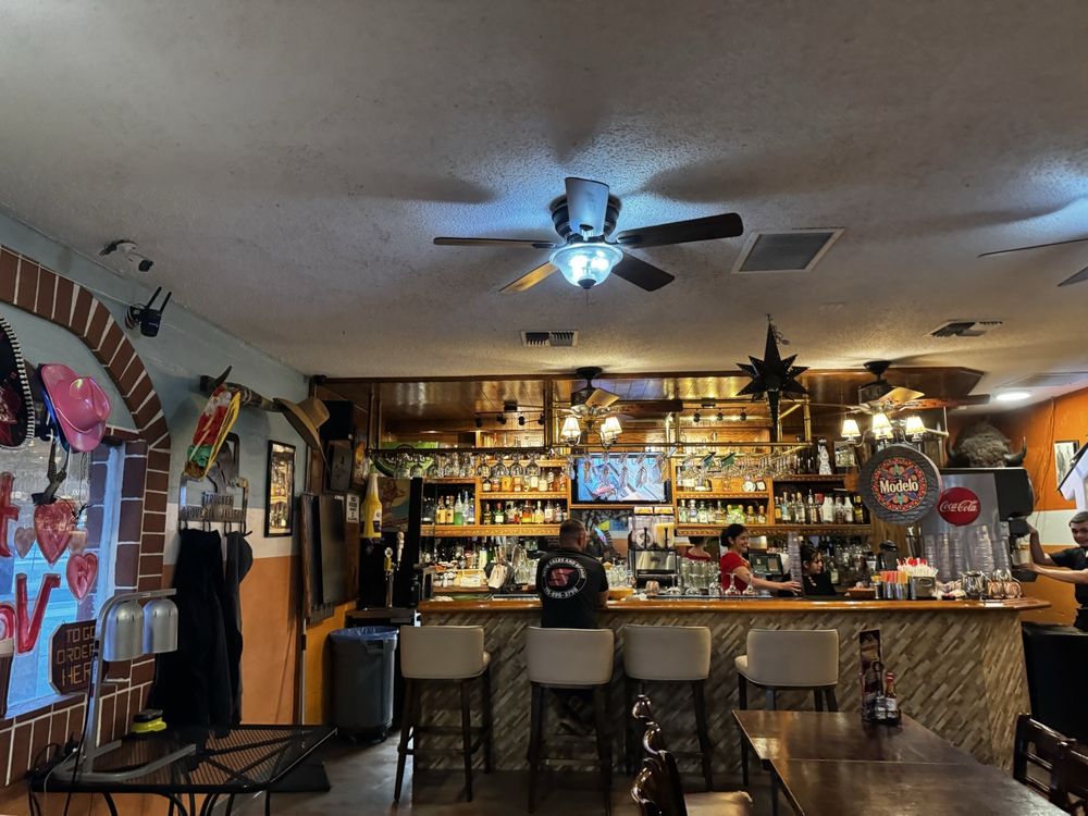 Tacos Jalisco Grill & Cantina