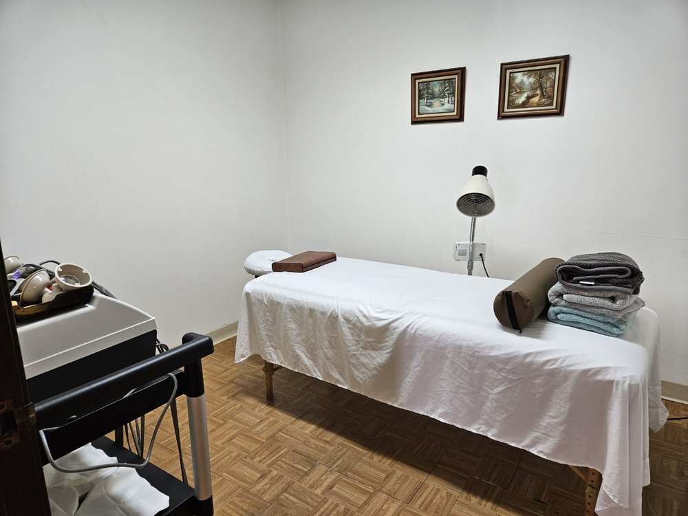 NATURE ACUPUNCTURE & HERB CLINIC, 자연을 담은 한의원, 自然中医 针灸诊所 11 Photos