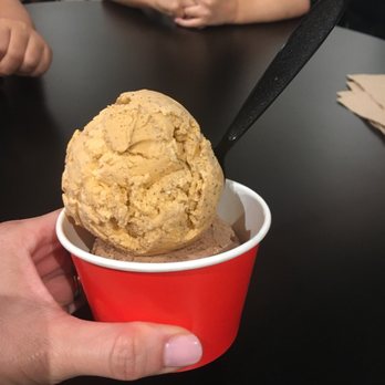 Red Circle Ice Cream - Desserts Near Me - Houston, Texas Red Circle Ice Cream - Desserts Near Me - Houston, Texas
