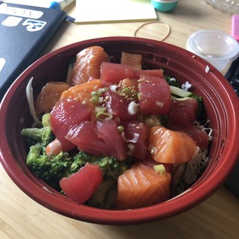 Red Bowls - Japanese Near Me - Seattle, Washington