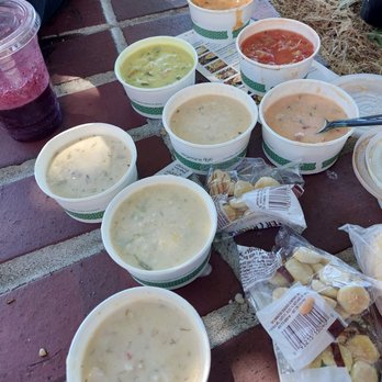 Pike Place Chowder - Chowder assortment - Seafood Near Me - Seattle, Washington Pike Place Chowder - Chowder assortment - Seafood Near Me - Seattle, Washington