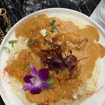 Roots - Shrimp and grits. - Breakfast & Brunch Near Me - Chicago, Illinois Roots - Shrimp and grits. - Breakfast & Brunch Near Me - Chicago, Illinois
