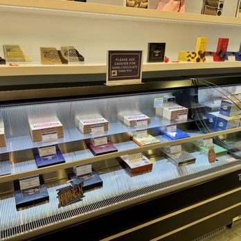 ROYCE Chocolate - Nama chocolate selection - Chocolatiers & Shops Near Me - Arlington Heights, Illinois