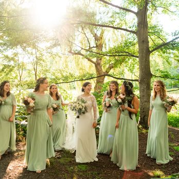 Designs By Lorraine - Florists Near Me - Millis, Massachusetts