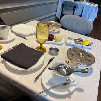 ENTYSE, Wine Bar & Lounge - High-tea set-up - New American Near Me - McLean, Virginia