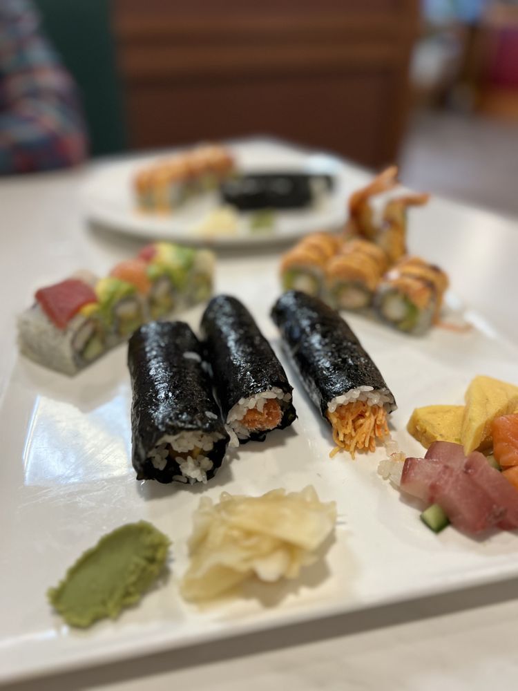 Social spots from Firudo Asian Food