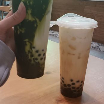 Eightfold Tea Shoppe - Deep matcha fresh milk and brown honey fresh milk with cheese foam - Bubble Tea Near Me - Costa Mesa, California