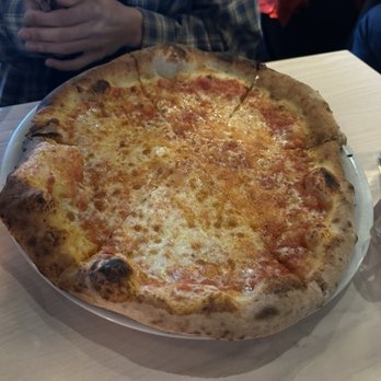 Char & Lemon - Cheese pizza - Italian Near Me - Oxford, Connecticut