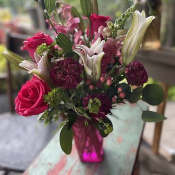 Twisted Twigs Florals - Florists Near Me Twisted Twigs Florals - Florists Near Me