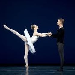 Louis Nunnery School of Ballet