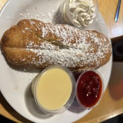 Bishop's Grill - Scone with strawberry and whip cream