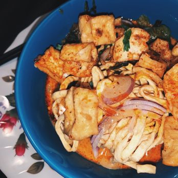 Noods n’ Chill - Chiang Mai Khao Soy - Thai Near Me - Brooklyn, New York