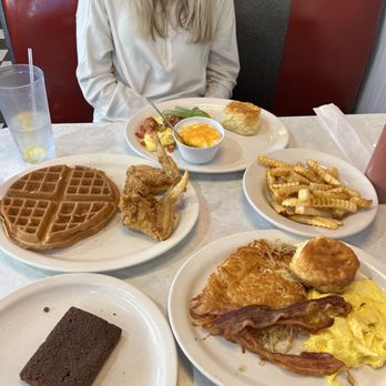 Midnight Diner - 2 Wings and Waffle San Bernardino Omelet Creamy Grits Hash Browns French Fries - Diners Near Me - Charlotte, North Carolina Midnight Diner - 2 Wings and Waffle San Bernardino Omelet Creamy Grits Hash Browns French Fries - Diners Near Me - Charlotte, North Carolina