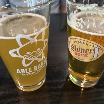 Flowing Tide Pub 9 - Cold beers - Pubs Near Me - Las Vegas, Nevada