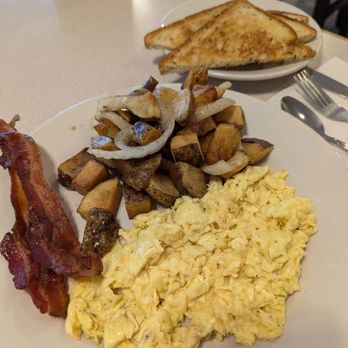 About Time Cafe - Eggs your way - Breakfast & Brunch Near Me - Sunrise, Florida