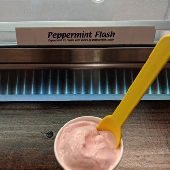 Cream And Crepes Cafe - Peppermint Flash - Desserts Near Me - Richardson, Texas