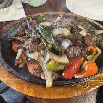 Agave Bar & Restaurant - Steak fajitas w/jalapeno - Bars Near Me - North Springfield, Virginia Agave Bar & Restaurant - Steak fajitas w/jalapeno - Bars Near Me - North Springfield, Virginia