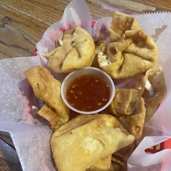 Stella Blues - Crab Rangoon - Korean Near Me - Saint Louis, Missouri