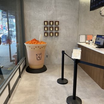 FIFTYLAN Koreatown - inside - Bubble Tea Near Me - New York, New York