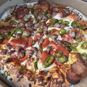 Bronco Billy's Pizza Niles - Sausage, pepperoni, jalapeño large pizza - Pizza Near Me - Fremont, California