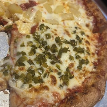 Romio's Pizza Pub - Pizza - Pizza Near Me - Seattle, Washington Romio's Pizza Pub - Pizza - Pizza Near Me - Seattle, Washington