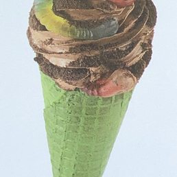 Dirt & worms style cone as advertised at service window (doesn't match actual product)
