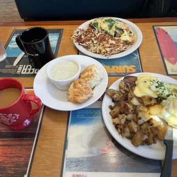 Beach Break Cafe - Simple breakfast order Eggs Beni & Spinach Omelette with a side of Biscuits & Gravy - Breakfast & Brunch Near Me - Oceanside, California Beach Break Cafe - Simple breakfast order Eggs Beni & Spinach Omelette with a side of Biscuits & Gravy - Breakfast & Brunch Near Me - Oceanside, California