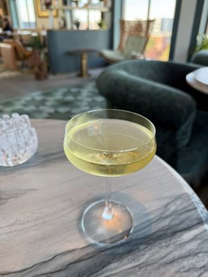 Bar Genevieve by null