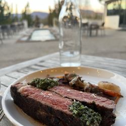 Restaurant 17 - steak gremolata