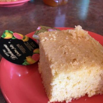 Kountry Kitchen - Corn bread - American Near Me - Kapaa, Hawaii