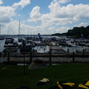 Aloha Paddle LKN - Paddleboarding Near Me - Mooresville, North Carolina