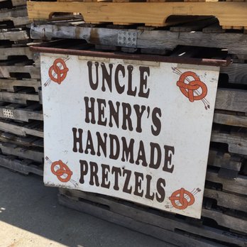 Uncle Henry’s Pretzel Bakery - Pretzels Near Me - Mohnton, Pennsylvania Uncle Henry’s Pretzel Bakery - Pretzels Near Me - Mohnton, Pennsylvania