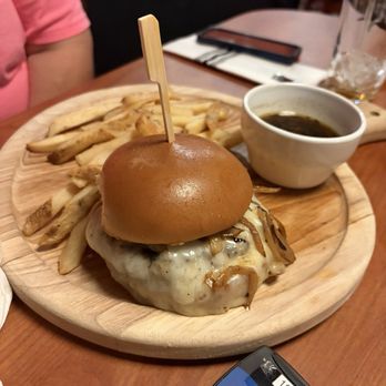 Flying Pig Blackwood - French dip cheeseburger - Burgers Near Me - Clementon, New Jersey Flying Pig Blackwood - French dip cheeseburger - Burgers Near Me - Clementon, New Jersey