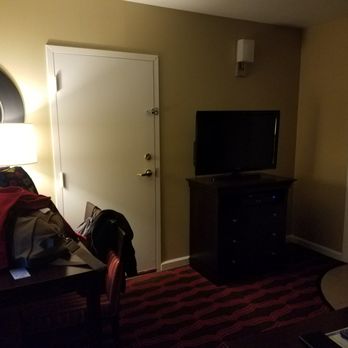 Peacock Suites - Hotels Near Me - Anaheim, California