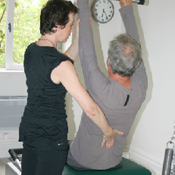 Centre Pilates et Danse - Le cours privé sur appareil. Un coaching de chaque instant pendant une heure