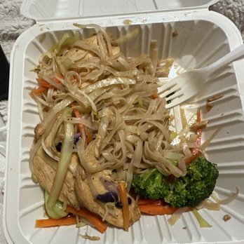 Pho Mi Viet Hoa - Hu tieu xao ga bo - Vietnamese Near Me - North York, Ontario