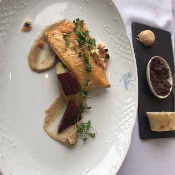 Portus360 - Portuguese Near Me - Montreal, Quebec