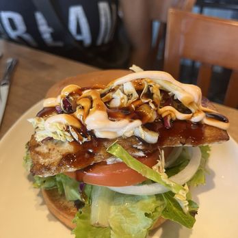 Joey's Kitchen Napili - Fish Sandwich Mahi Mahi - Filipino Near Me - Lahaina, Hawaii