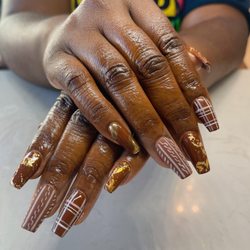 PG Nails & Spa 02