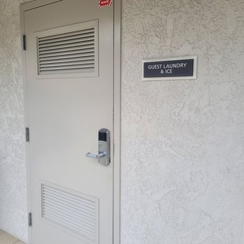 Orange Grove Inn - Laundry and ice machine roon - Hotels Near Me - Tustin, California Orange Grove Inn - Laundry and ice machine roon - Hotels Near Me - Tustin, California