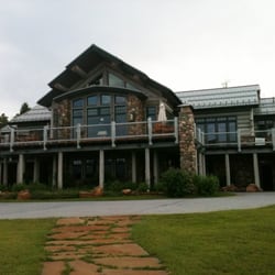 Big Ez Lodge