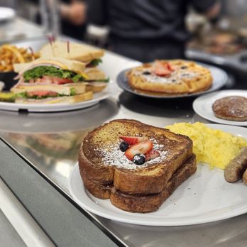 Breakfast On Luckie Street - Breakfast & Brunch Near Me - Atlanta, Georgia Breakfast On Luckie Street - Breakfast & Brunch Near Me - Atlanta, Georgia