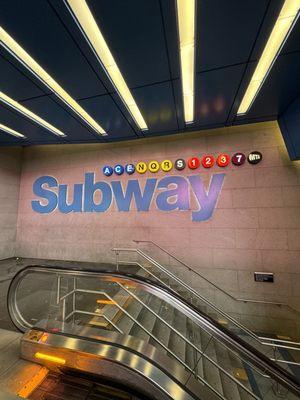 42 St-Port Authority Bus Terminal by null