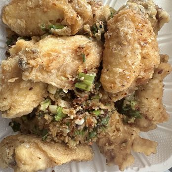 Golden Dragon - Salt & Pepper Chicken Wings (12) - Chinese Near Me - La Mesa, California
