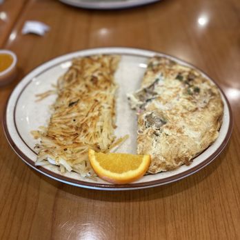BabyStacks Cafe - Spring Valley - Egg white Cowboy (Omelette) with Hash Browns - Breakfast & Brunch Near Me - Las Vegas, Nevada BabyStacks Cafe - Spring Valley - Egg white Cowboy (Omelette) with Hash Browns - Breakfast & Brunch Near Me - Las Vegas, Nevada