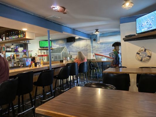 Shucker's Oyster Bar by null