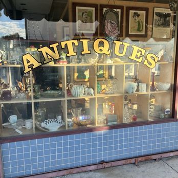 Pomona Antique Mart - Antiques Near Me - Pomona, California Pomona Antique Mart - Antiques Near Me - Pomona, California